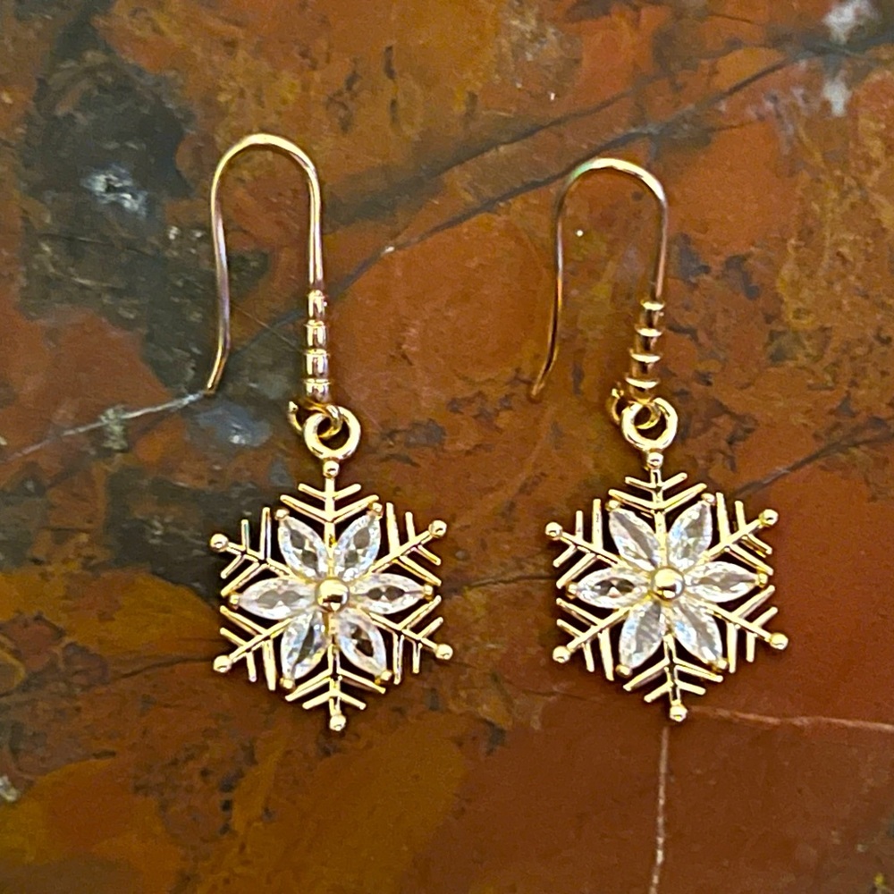 New Beautiful 24 Karat Gold Plated & Pave Crystal Snowflake Earrings